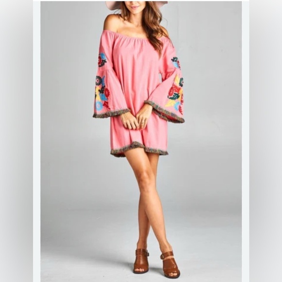 Velzera Dresses & Skirts - Velzera Size Medium Off Shoulder Tunic Dress Embroidered Fringe New Cotton Boho